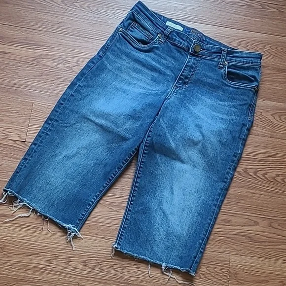 Kut From The Kloth Kick Flare Capri Dark Blue Jean Stretch Womens Size 10 - Picture 2 of 14
